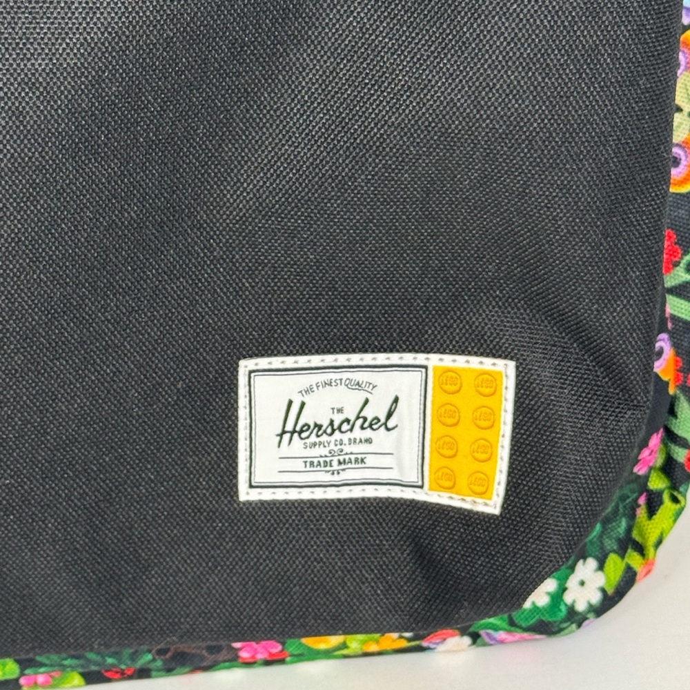 Herschel Supply Co. X LEGO Herschel‎ Classic XL Backpack - Meadow, NWT - Picture 2 of 14